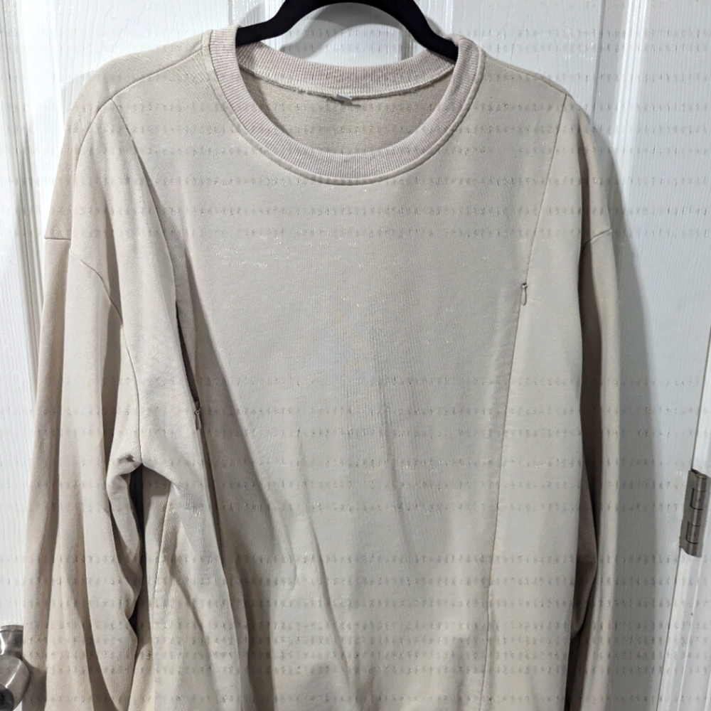 Woman's Size Large Nursing/ Breastfeeding Cream Long Sleeve Sweatshirt